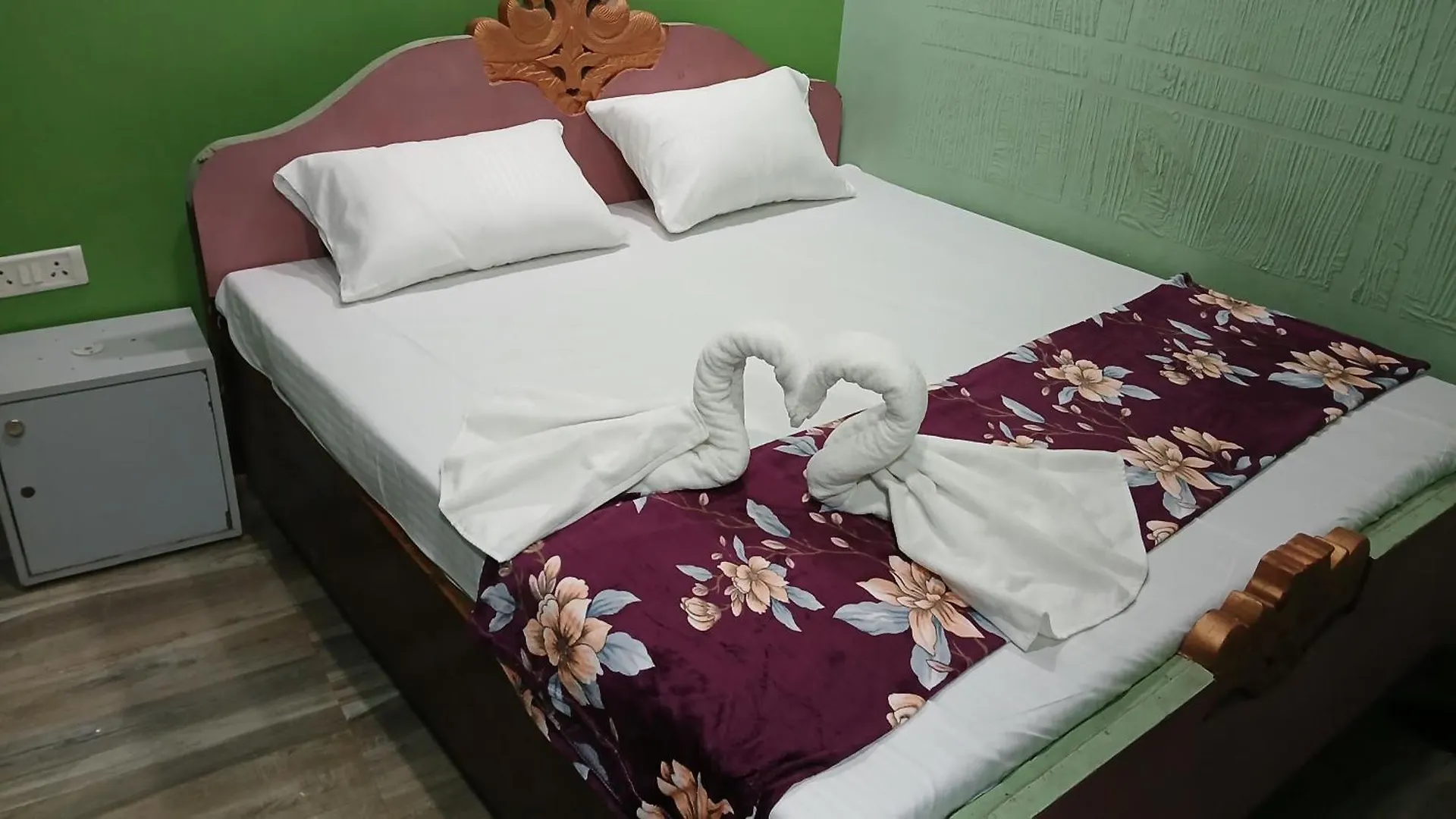 Rudraksh Home Stay Varanasi
